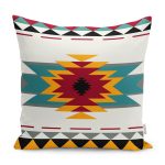 - K12067-Gorsel - Realhomes RealHomes Krem Zeminde Geleneksel Motifli Geleneksel Desenli Dijital Baskılı Yastık Kırlent Kılıfı Realhomes