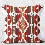 - K12069-Gorsel-2 - Realhomes Kırmızı Zeminde Geometrik Motifli Antik Desenli Etnik Motifler Geometrik Dijital Baskılı Yastık Kırlent Kılıfı Realhomes