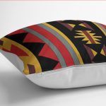 - K12086-Gorsel-3 - Realhomes RealHomes Siyah Zeminde Vintage Motifli Geleneksel Desenli Dijital Baskılı Yastık Kırlent Kılıfı Realhomes