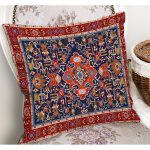 - K12093-Gorsel-1 - Realhomes RealHomes Kırmızı Zeminde El Dokuma Motifli Geleneksel Desenli Dijital Baskılı Yastık Kırlent Kılıfı Realhomes