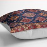 - K12094-Gorsel-3 - Realhomes RealHomes Kırmızı Zeminde Uşak Motifli Geleneksel Desenli Dijital Baskılı Yastık Kırlent Kılıfı Realhomes