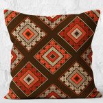 - K12100-Gorsel-2 - Realhomes RealHomes Kahverengi Zeminde Geleneksel Motifli Kilim Desenli Dijital Baskılı Yastık Kırlent Kılıfı Realhomes