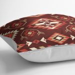 - K12103-Gorsel-3 - Realhomes RealHomes Kahverengi Zeminde Etnik Motifli Kilim Desenli Dijital Baskılı Yastık Kırlent Kılıfı Realhomes