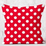 - K12108-Gorsel-2 - Realhomes RealHomes Kırmızı Zeminde Geometrik Motifli Puanlı Dijital Baskılı Yastık Kırlent Kılıfı Realhomes
