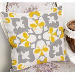 - K12117-Gorsel-1 - Realhomes  RealHomes Sarı - Gri Zeminde Etnik Motifli Çiçek Desenli Dijital Baskılı Yastık Kırlent Kılıfı Realhomes