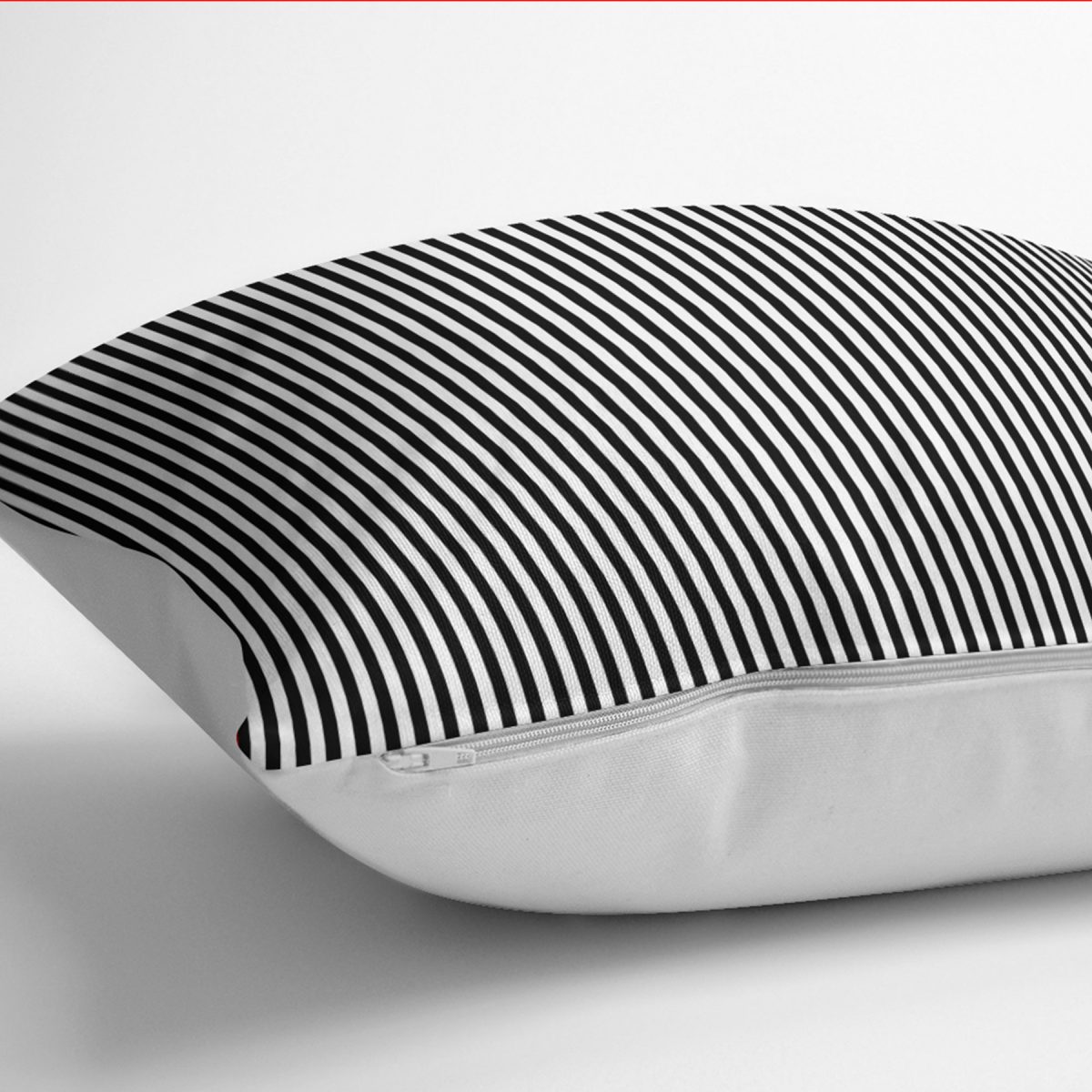 RealHomes Siyah - Beyaz Zeminde Çizgili Motifli Geometrik Desenli Dijital Baskılı Yastık Kırlent Kılıfı Realhomes