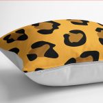 RealHomes Kahverengi - Turuncu Zeminde Post Motifli Leopar Desenli Dijital Baskılı Yastık Kırlent Kılıfı Realhomes