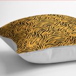 - K12144-Gorsel-3 - Realhomes  RealHomes Turuncu - Siyah Zeminde Kaplan Motifli Post Desenli Dijital Baskılı Yastık Kırlent Kılıfı Realhomes