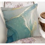 - K12147-Gorsel-1 - Realhomes  RealHomes Turkuaz Zeminde Mermer Motifli Altın Desenli Dijital Baskılı Yastık Kırlent Kılıfı Realhomes