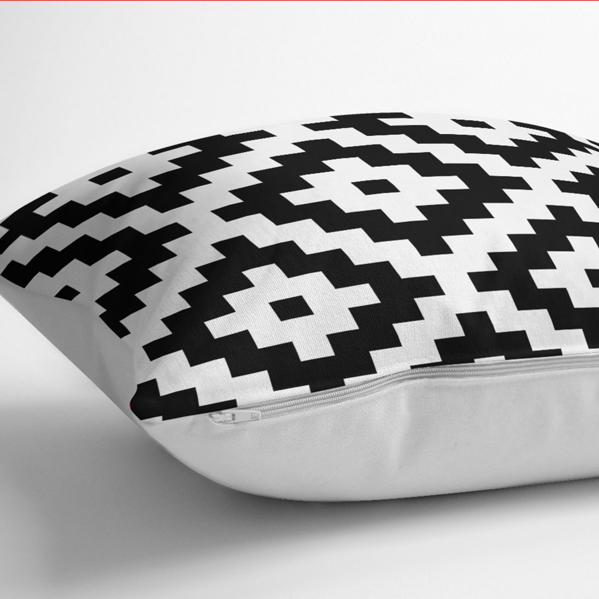 RealHomes Siyah - Beyaz Zeminde Mozaik Motifli Klasik Desenli Dijital Baskılı Yastık Kırlent Kılıfı Realhomes
