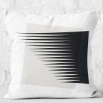 - K12162-Gorsel-2 - Realhomes RealHomes Siyah - Ekru Zeminde Kanvas Motifli Modern Sanat Desenli Dijital Baskılı Yastık Kırlent Kılıfı Realhomes