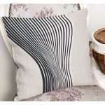 RealHomes Gri - Ekru Zeminde Modern Sanat Motifli Klasik Desenli Dijital Baskılı Yastık Kırlent Kılıfı Realhomes