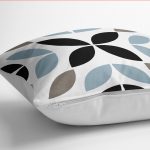 - K12171-Gorsel-3 - Realhomes RealHomes Siyah - Mavi Zeminde Kanvas Motifli Yaprak Desenli Dijital Baskılı Yastık Kırlent Kılıfı Realhomes