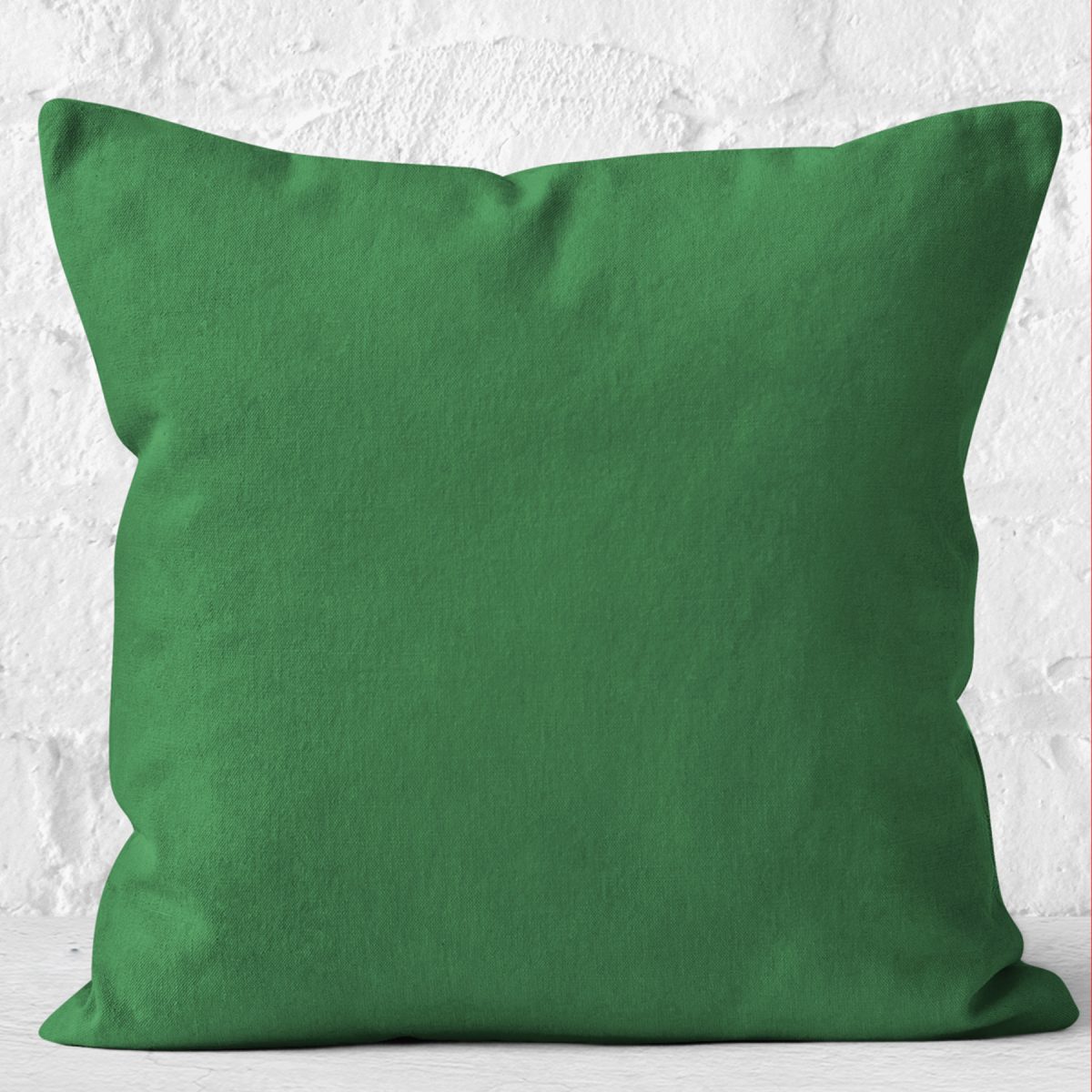 RealHomes Yeşil Zeminde Yeşil Motifli Düz Renk Desenli Dijital Baskılı Yastık Kırlent Kılıfı Realhomes