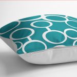 - K12198-Gorsel-3 - Realhomes  RealHomes Turkuaz Zeminde Dairesel Motifli Geometrik Desenli Dijital Baskılı Yastık Kırlent Kılıfı Realhomes
