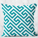 - K12200-Gorsel-2 - Realhomes  RealHomes Turkuaz Zeminde Geometrik Motifli Mozaik Desenli Dijital Baskılı Yastık Kırlent Kılıfı Realhomes