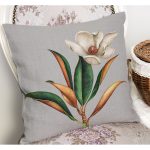 - K12221-Gorsel-1 - Realhomes RealHomes Gri - Yeşil Zeminde Çiçek Motifli Yaprak Desenli Dijital Baskılı Yastık Kırlent Kılıfı Realhomes