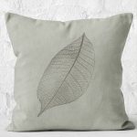 - K12228-Gorsel-2 - Realhomes  RealHomes Haki Zeminde Eskitme Motifli Yaprak Desenli Dijital Baskılı Yastık Kırlent Kılıfı Realhomes