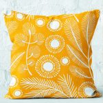 - K12237-Gorsel-2 - Realhomes  RealHomes Sarı Zeminde Çiçek ve Yaprak Motifli Floral Desenli Dijital Baskılı Yastık Kırlent Kılıfı Realhomes