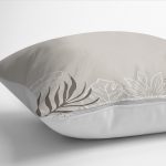 RealHomes Haki Zeminde Tropik Motifli Yaprak Desenli Dijital Baskılı Yastık Kırlent Kılıfı Realhomes