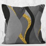 - K12263-Gorsel-2 - Realhomes RealHomes Gold - Antrasit Zeminde Kanvas Motifli Altın Desenli Dijital Baskılı Yastık Kırlent Kılıfı Realhomes