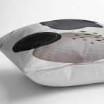 - K12300-Gorsel-3 - Realhomes RealHomes Siyah - Kahverengi Zeminde Kanvas Motifli Yağlıboya Desenli Dijital Baskılı Yastık Kırlent Kılıfı Realhomes