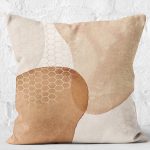 - K12303-Gorsel-2 - Realhomes  RealHomes Kahverengi - Krem Zeminde Geometrik Motifli Kanvas Desenli Dijital Baskılı Yastık Kırlent Kılıfı Realhomes