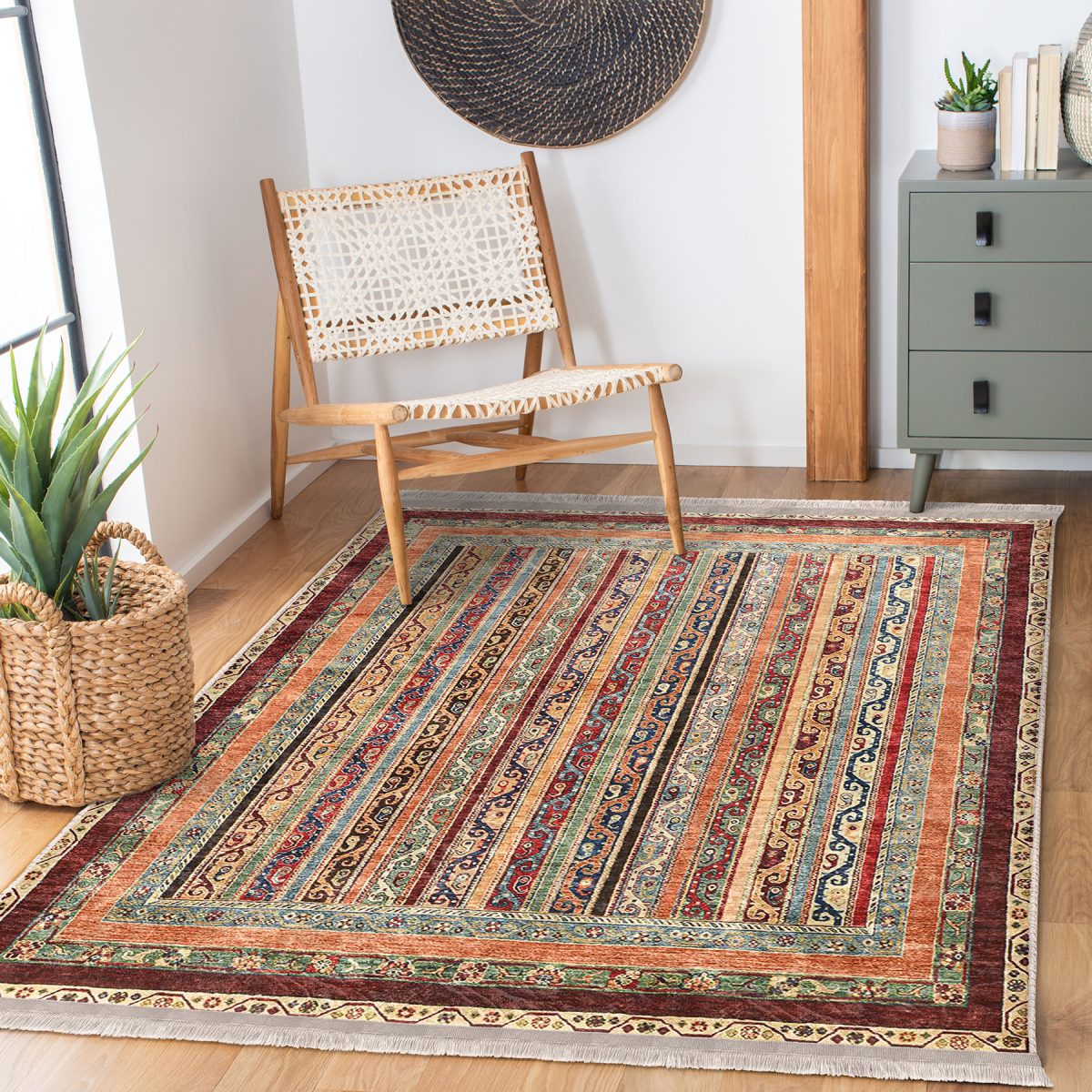 Bej Zeminde Kilim Motifli Geleneksel Desenli Avangarde Etnik Motifler Salon & Oturma Odası Koridor & Antre Dijital Baskılı Makinede Yıkanabilir Kaymaz Taban Saçaklı Halı Realhomes