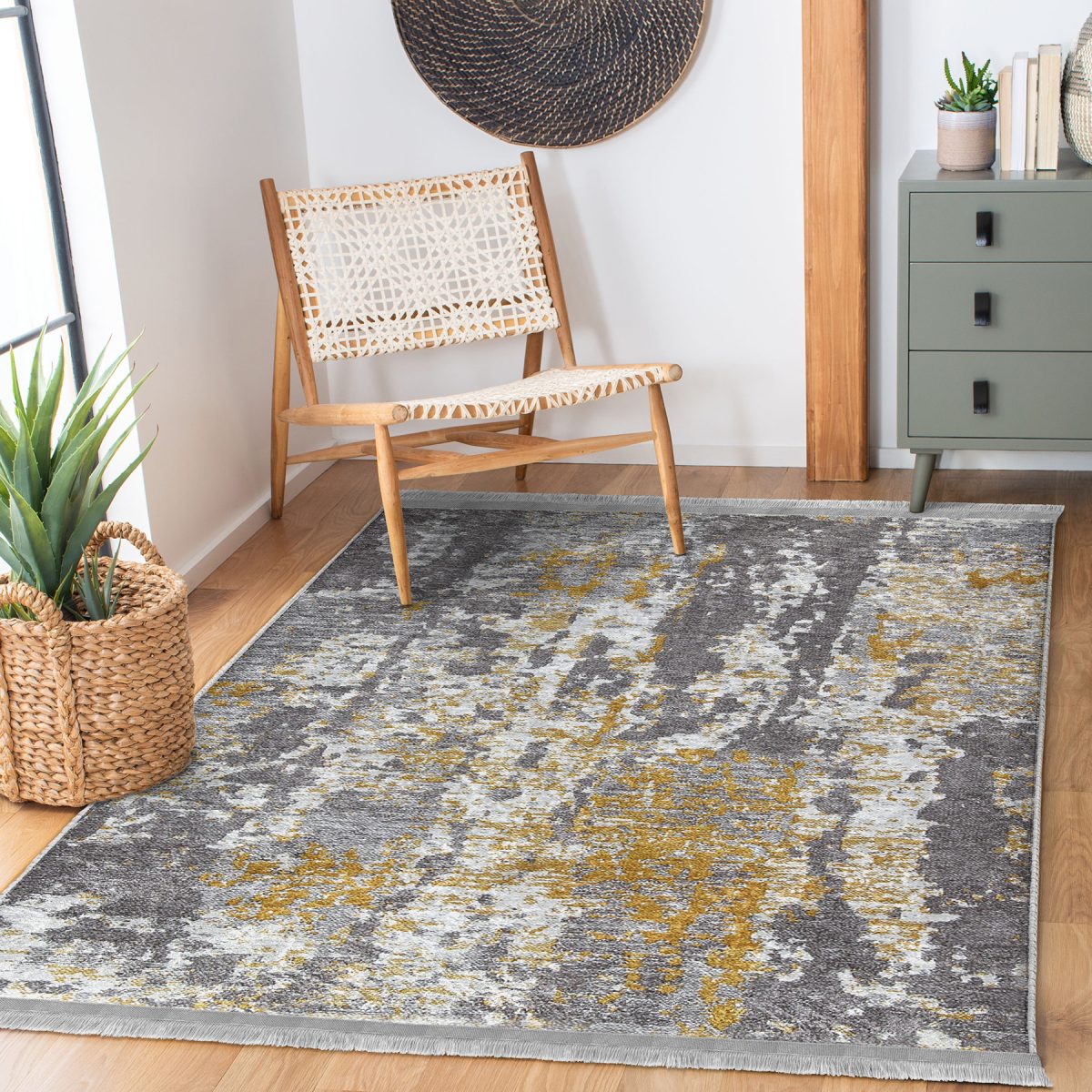 Sarı ve Gri Zeminde Modern Motifli Antika Desenli Eskitme Motifli Vintage Salon & Oturma Odası Koridor & Antre Dijital Baskılı Makinede Yıkanabilir Kaymaz Taban Saçaklı Halı Realhomes