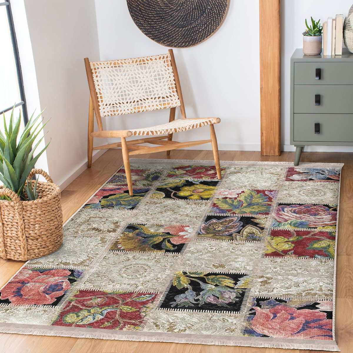 Krem Zeminde Patchwork Motifli Örme Desenli Klasik Vintage Salon & Oturma Odası Yatak Odası Dijital Baskılı Makinede Yıkanabilir Kaymaz Taban Saçaklı Halı Realhomes