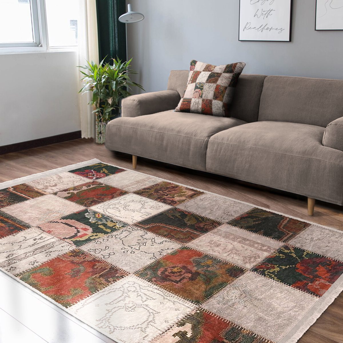 Bej Zeminde Patchwork Motifli Çiçek Desenli Vintage Klasik Salon & Oturma Odası Koridor & Antre Dijital Baskılı Makinede Yıkanabilir Kaymaz Taban Saçaklı Halı Realhomes