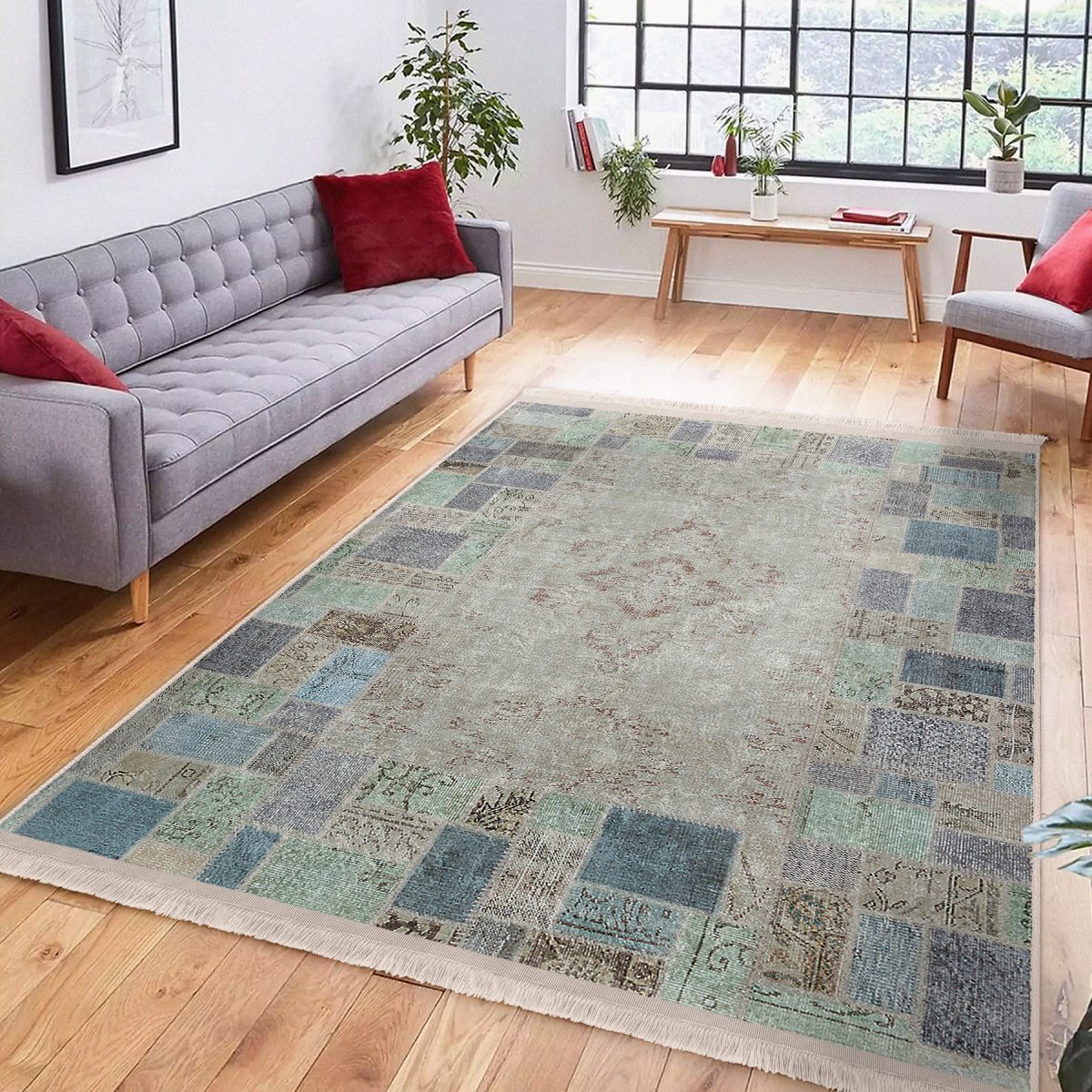 Krem - Mavi Zeminde Patchwork Motifli Yöresel Desenli Klasik Vintage Salon & Oturma Odası Yatak Odası Dijital Baskılı Makinede Yıkanabilir Kaymaz Taban Saçaklı Halı Realhomes