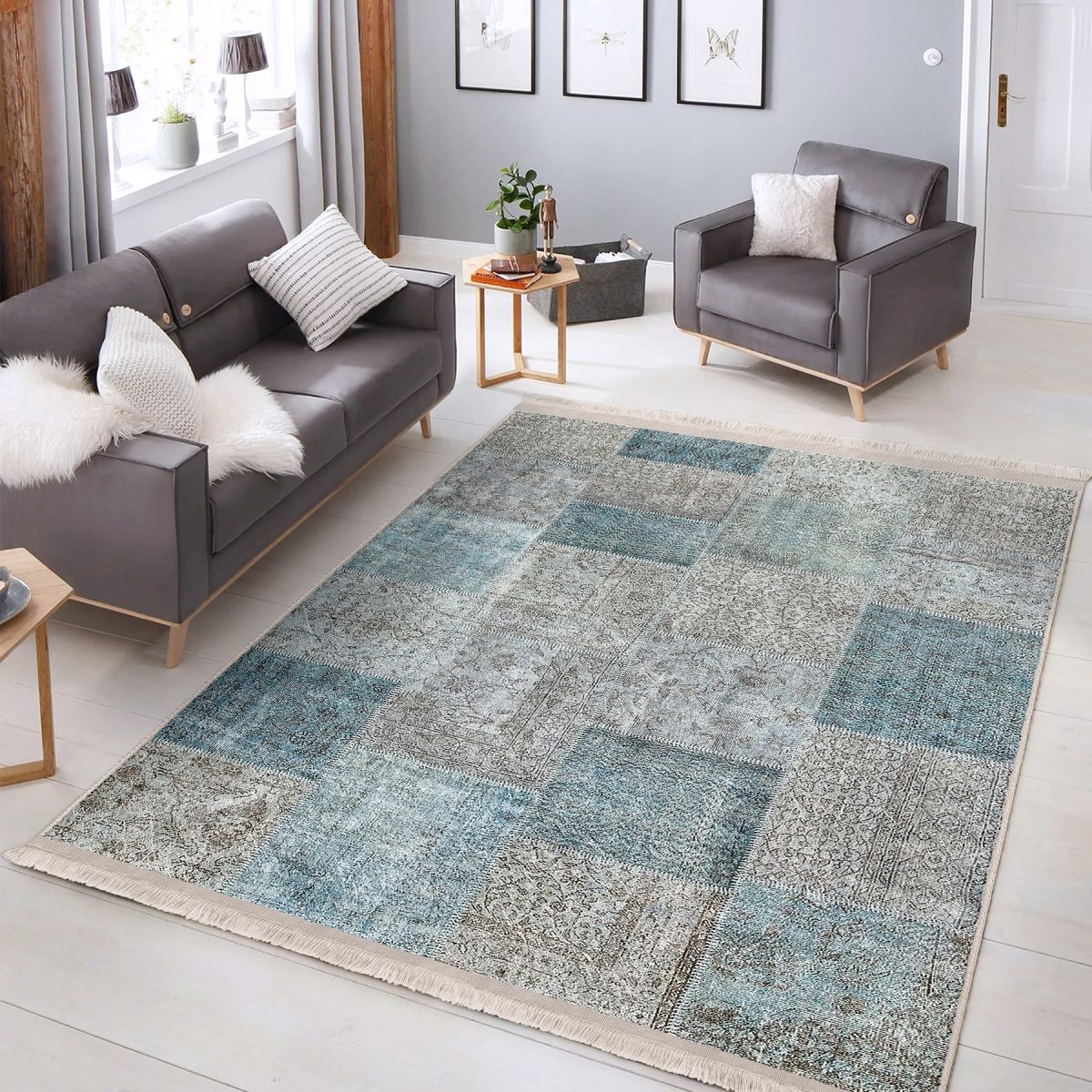 Krem - Mavi Zeminde Patchwork Motifli Geleneksel Desenli Vintage Klasik Salon & Oturma Odası Yatak Odası Dijital Baskılı Makinede Yıkanabilir Kaymaz Taban Saçaklı Halı Realhomes