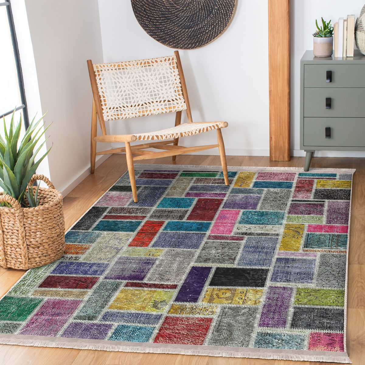 Anadolu Zeminde Patchwork Motifli Yöresel Desenli Vintage Sade & Şık Salon & Oturma Odası Yatak Odası Dijital Baskılı Makinede Yıkanabilir Kaymaz Taban Saçaklı Halı Realhomes