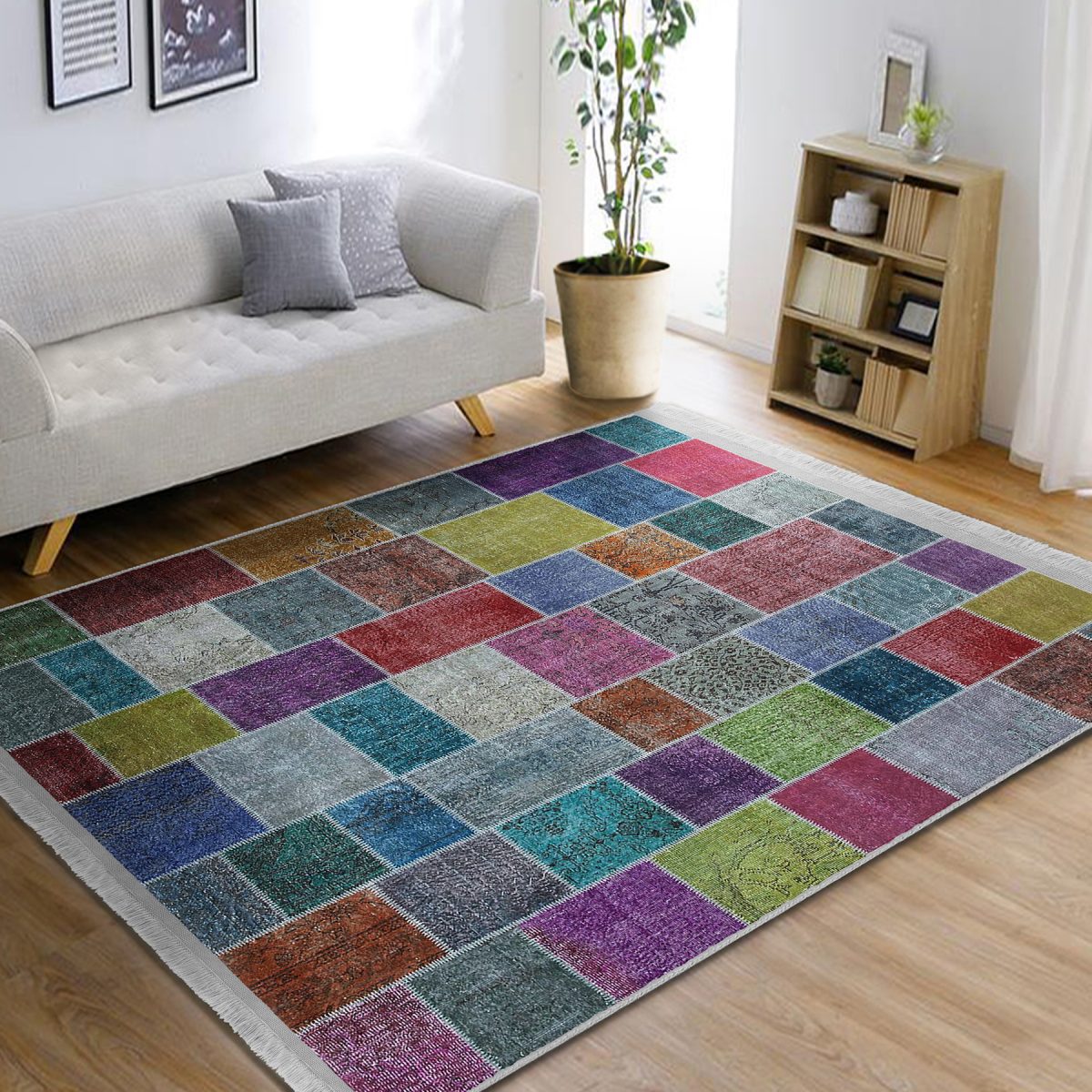 Yöresel Zeminde Patchwork Motifli Anadolu Desenli Vintage Klasik Salon & Oturma Odası Yatak Odası Dijital Baskılı Makinede Yıkanabilir Kaymaz Taban Saçaklı Halı Realhomes