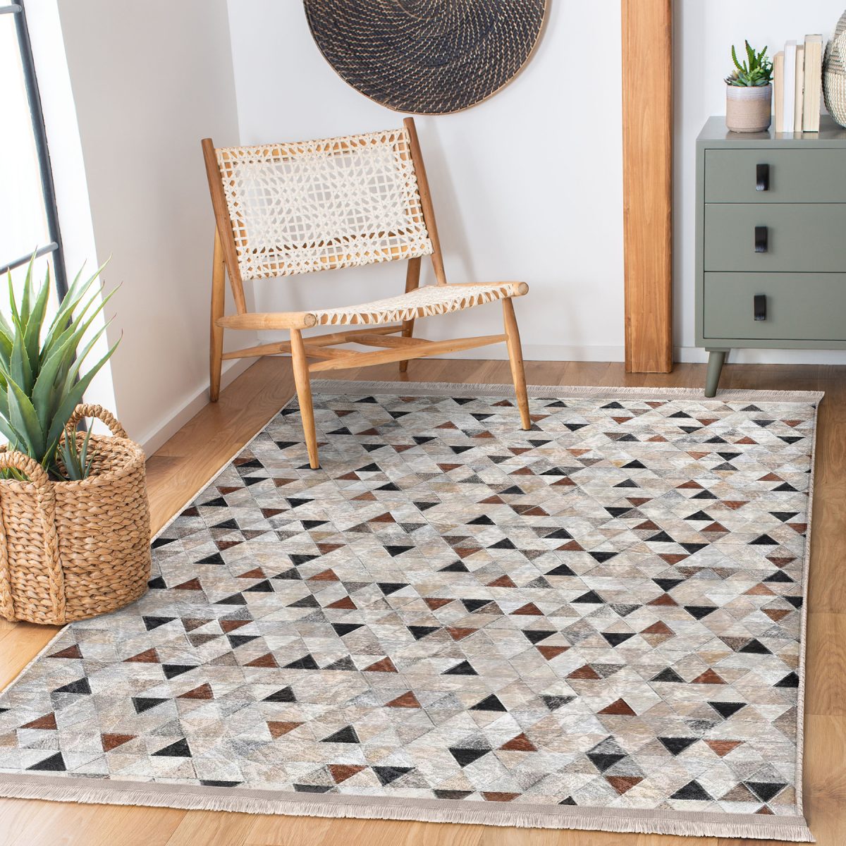 Krem - Kahverengi Zeminde Patchwork Motifli Geleneksel Desenli Geometrik Sade & Şık Koridor & Antre Salon & Oturma Odası Dijital Baskılı Makinede Yıkanabilir Kaymaz Taban Saçaklı Halı Realhomes