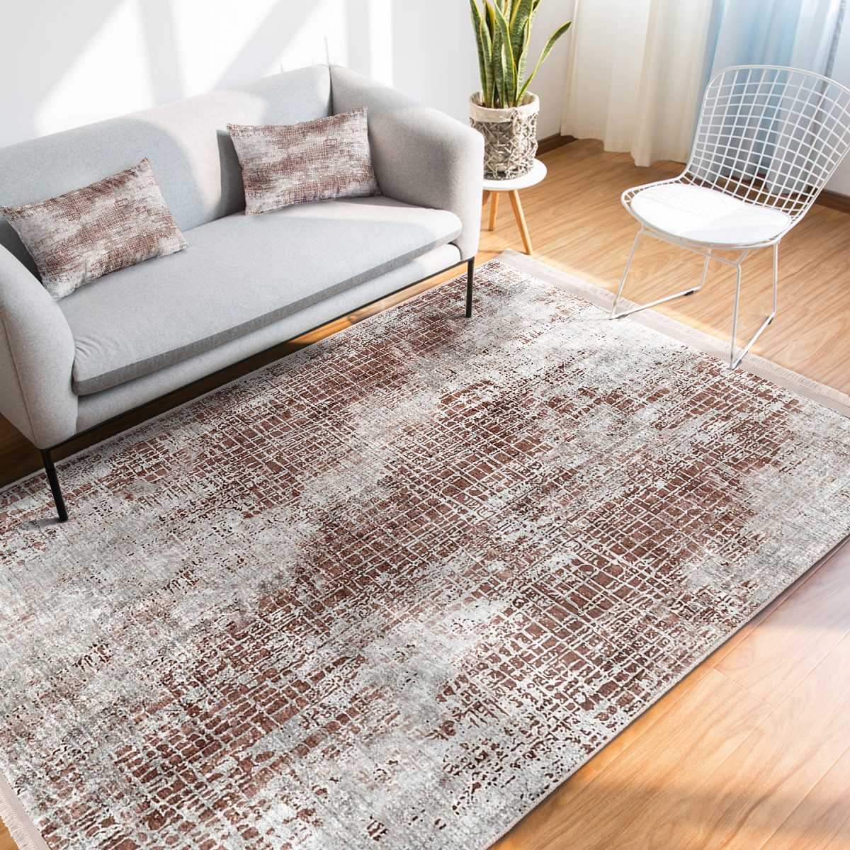 Bej Zeminde Dokuma Halı Motifli Eskitme Desenli Eskitme Motifli Vintage Salon & Oturma Odası Yatak Odası Dijital Baskılı Makinede Yıkanabilir Kaymaz Taban Saçaklı Halı Realhomes