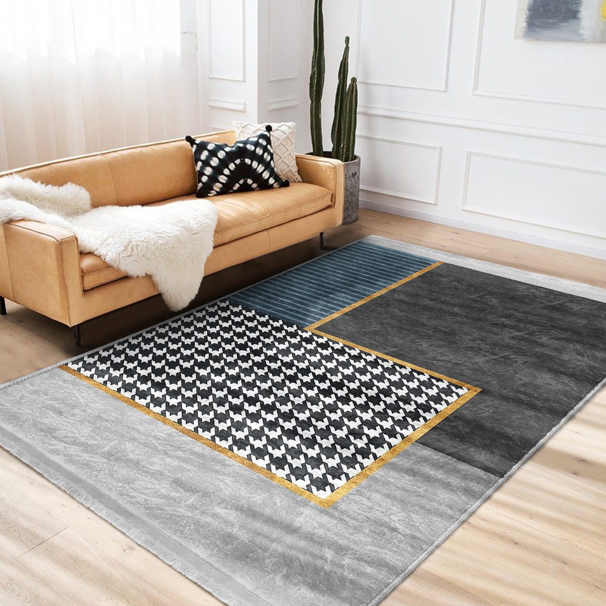 Gri Zeminde Geometrik Motifli Kazayağı Desenli Geometrik Klasik Salon & Oturma Odası Ofis Dijital Baskılı Makinede Yıkanabilir Kaymaz Taban Saçaklı Halı Realhomes