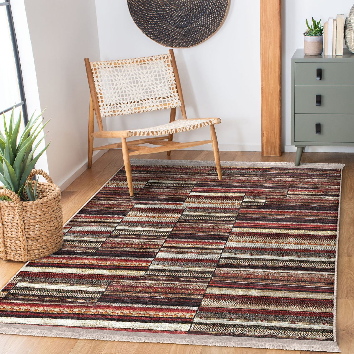 Kahverengi Zeminde Patchwork Motifli Kırkyama Desenli Vintage Klasik Salon & Oturma Odası Yatak Odası Dijital Baskılı Makinede Yıkanabilir Kaymaz Taban Saçaklı Halı Realhomes