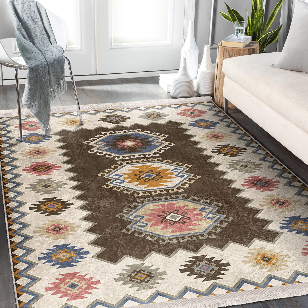 Kahverengi Zeminde Etnik Motifli Kilim Desenli Avangarde Vintage Salon & Oturma Odası Yatak Odası Dijital Baskılı Makinede Yıkanabilir Kaymaz Taban Saçaklı Halı Realhomes