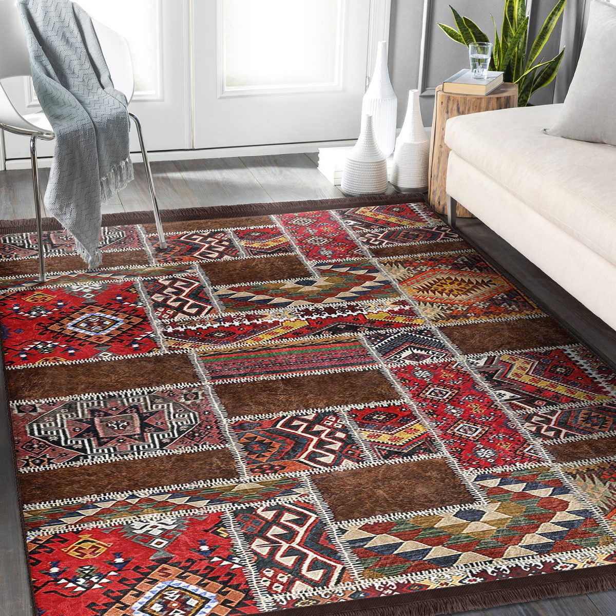 Kırmızı Zeminde Patchwork Motifli Etnik Desenli Etnik Motifler Vintage Salon & Oturma Odası Yatak Odası Dijital Baskılı Makinede Yıkanabilir Kaymaz Taban Saçaklı Halı Realhomes