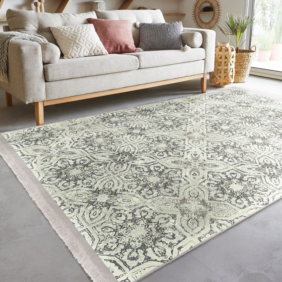 Krem - Gri Zeminde Antika Motifli Çiçek Desenli Sade & Şık Vintage Koridor & Antre Salon & Oturma Odası Dijital Baskılı Makinede Yıkanabilir Kaymaz Taban Saçaklı Halı Realhomes