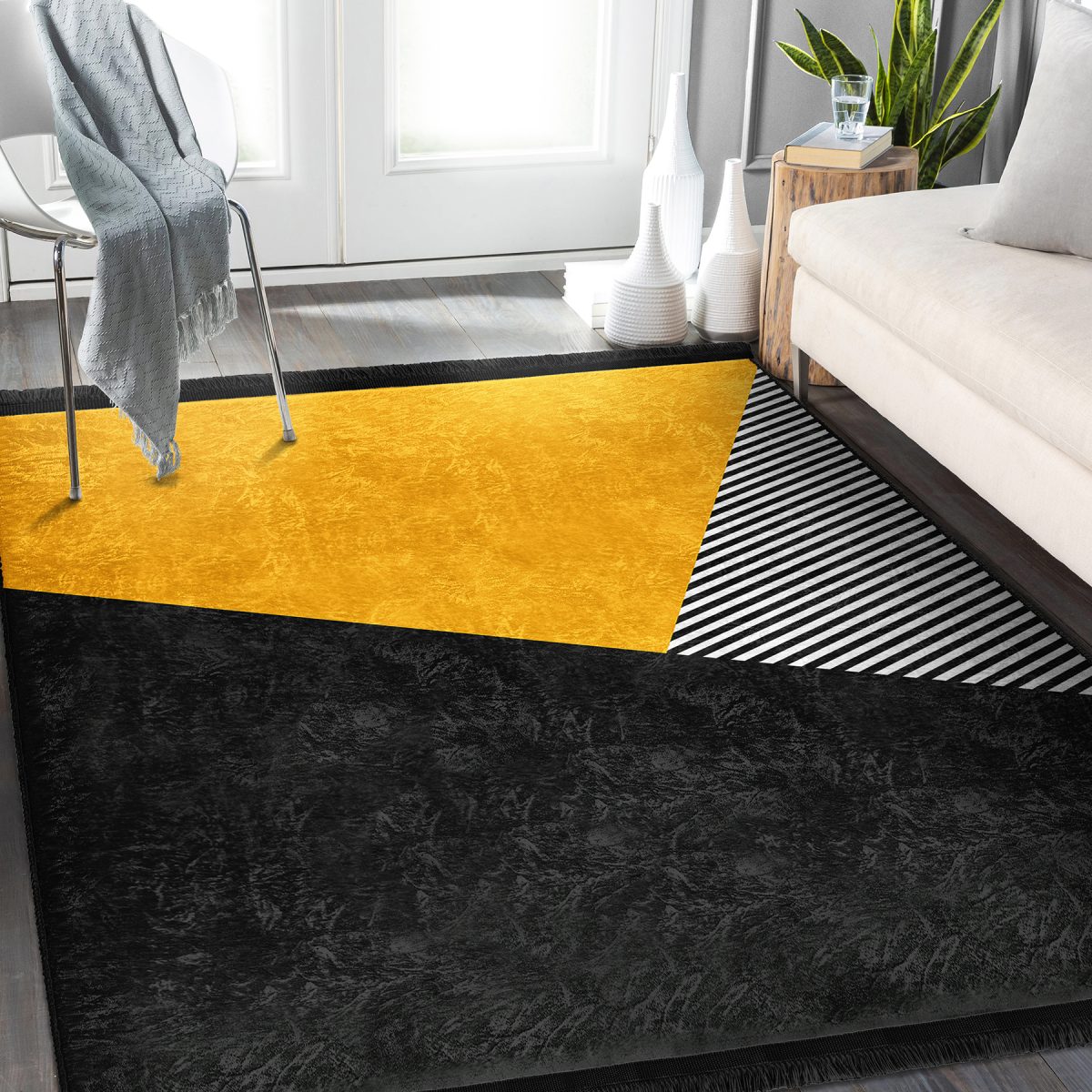 Sarı - Siyah Zeminde Modern Motifli Geometrik Desenli Geometrik Sade & Şık Salon & Oturma Odası Koridor & Antre Dijital Baskılı Makinede Yıkanabilir Kaymaz Taban Saçaklı Halı Realhomes