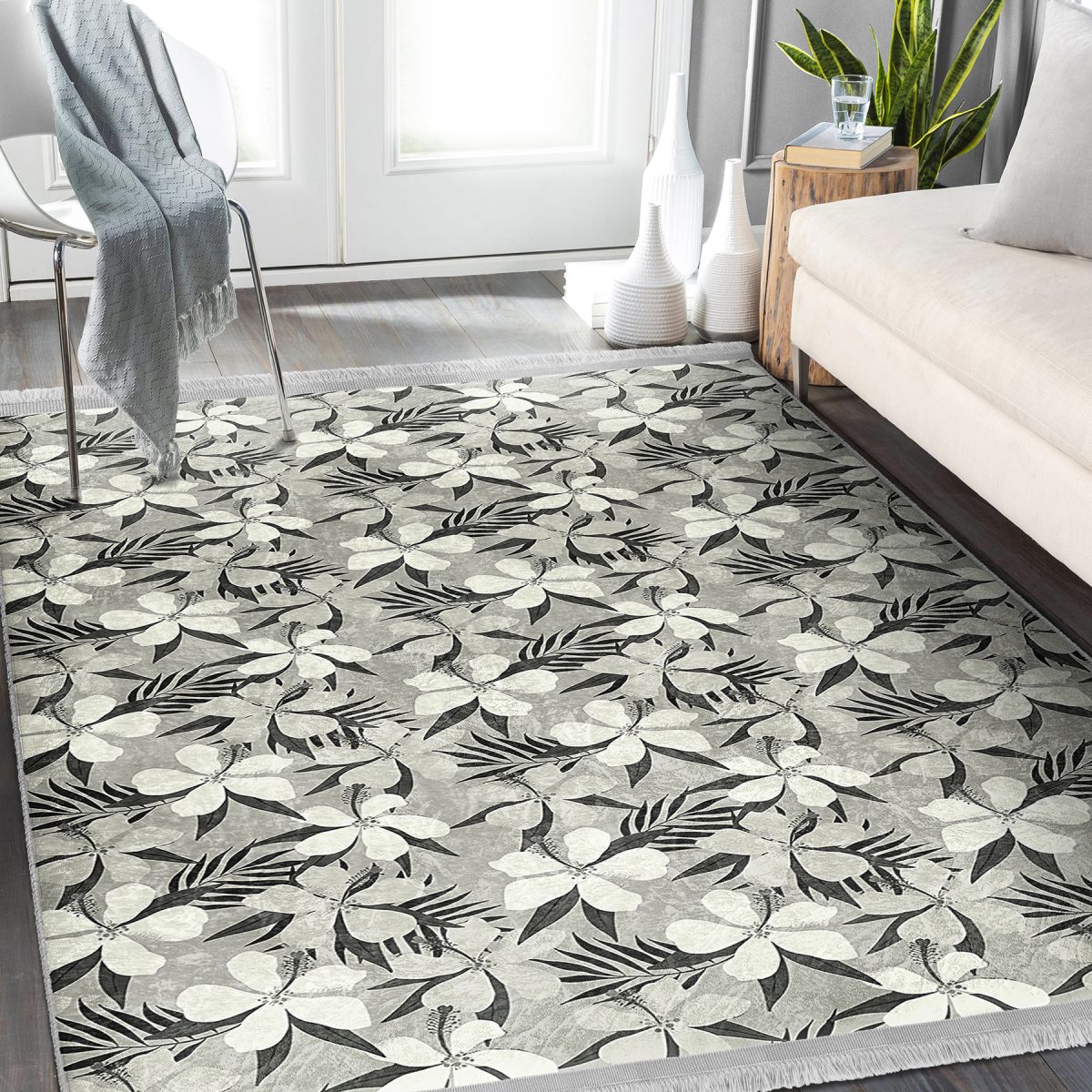 Gri Zeminde Floral Motifli Çiçek Desenli Floral Modern Koridor & Antre Salon & Oturma Odası Dijital Baskılı Makinede Yıkanabilir Kaymaz Taban Saçaklı Halı Realhomes