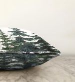 - Rasel-K12364-Gorsel-2 - Realhomes Realhomes Beyaz Zeminli Çam Ağaçları Özel Tasarımlı Dijital Baskılı Raşel Kadife Yastık Kırlent Kılıfı Realhomes