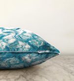 Realhomes Mavi Akrilik Soyut Tasarımlı Dijital Baskılı Raşel Kadife Yastık Kırlent Kılıfı Realhomes