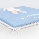 Mavi Zemin Baby Shower Temalı Tavşan Desenli Dijital Baskılı Çocuk Odası Fermuarlı Sandalye Minderi Realhomes