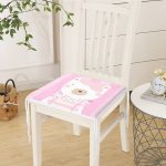 - Frm-4669p-Gorsel-2 - Realhomes Pembe Çizgili Zemin Şapkalı Ayıcık Desenli Dijital Baskılı Modern Fermuarlı Sandalye Minderi Realhomes