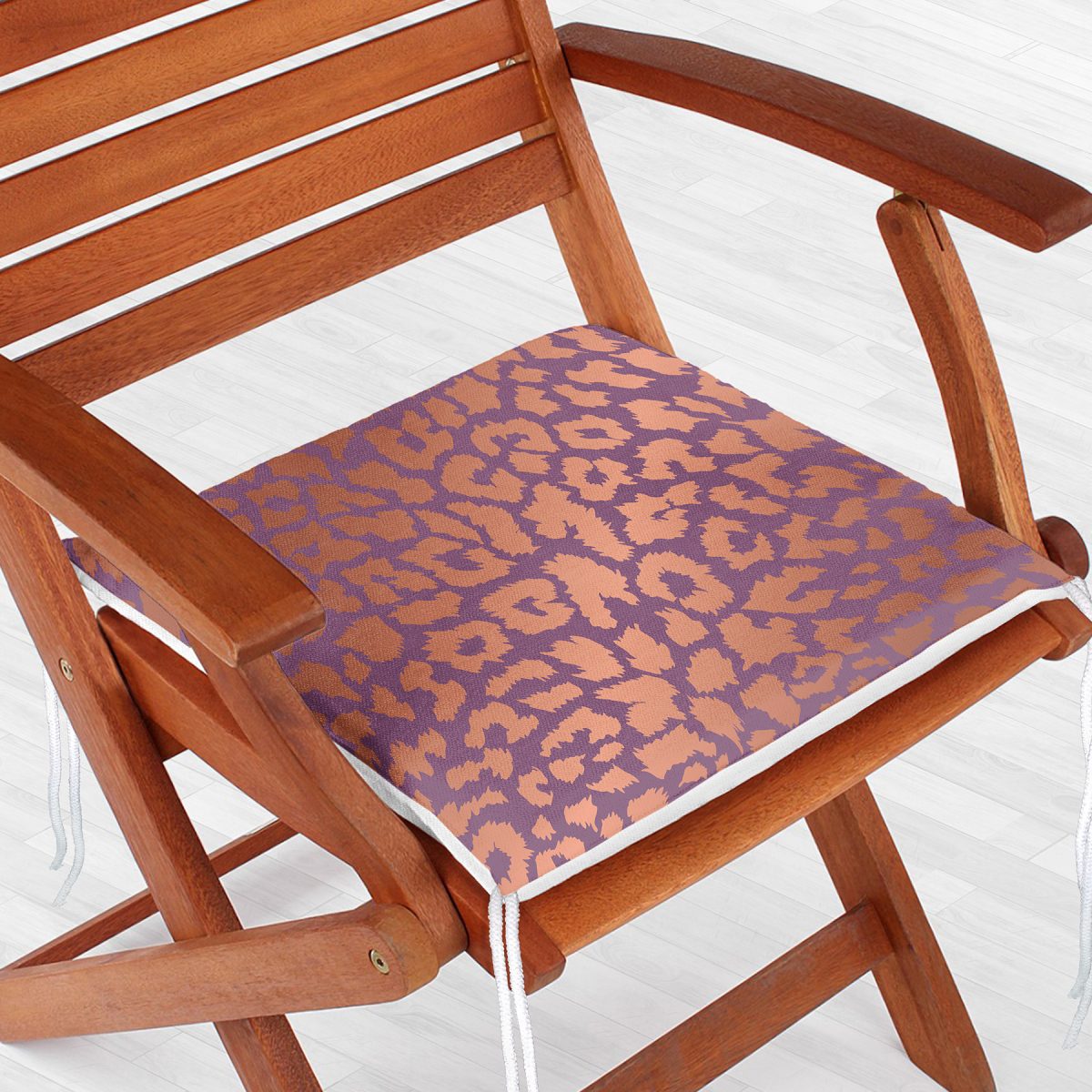 Renkli Zeminde Parlak Görünümlü Çizim Dijital Baskılı Modern Fermuarlı Sandalye Minderi Realhomes