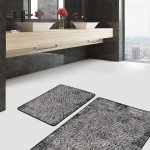 2'li Set Sarı - Gri Zeminde Altın Motifli Yağlıboya Desenli Modern Klasik  2'li Banyo & Mutfak Paspas Takımı Realhomes
